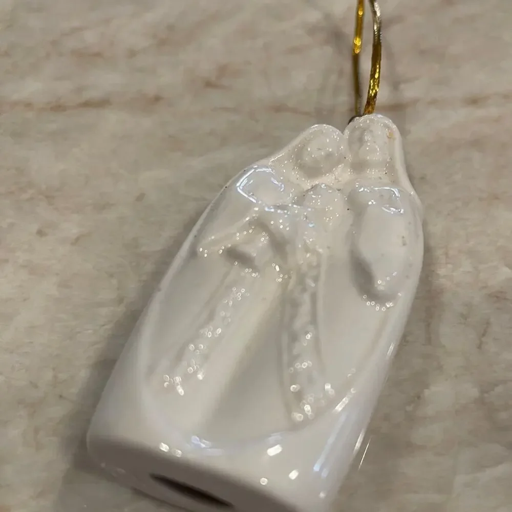 Porcelain Christmas white ornament nativity 3